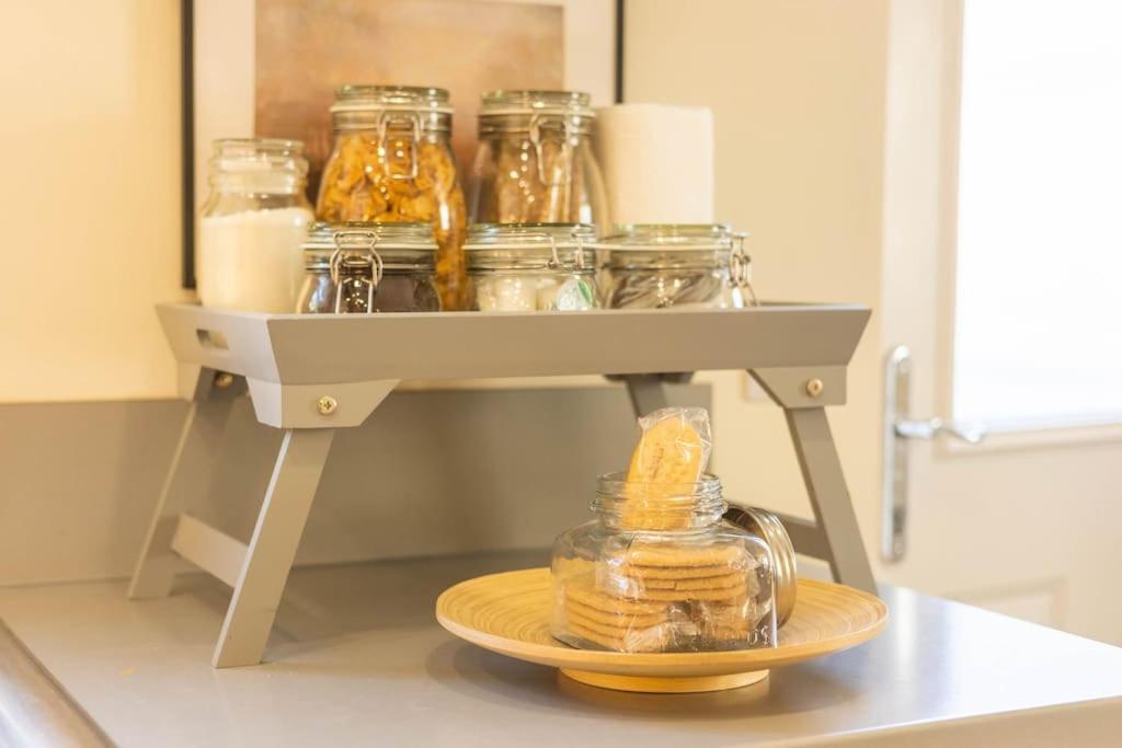 The Wellness Lodge- Gym, Table Tennis, Cinema, Parking And More! Bath Esterno foto